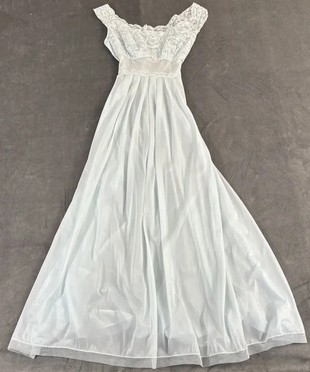 VTG VANITY FAIR Light Blue Nylon Nightgown Negligee Gown Sz 34 Bnfts Charity